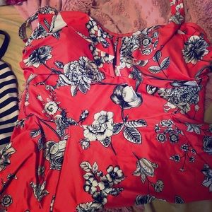 4X swimsuit top